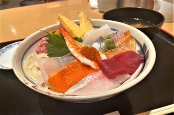 軍港めぐり